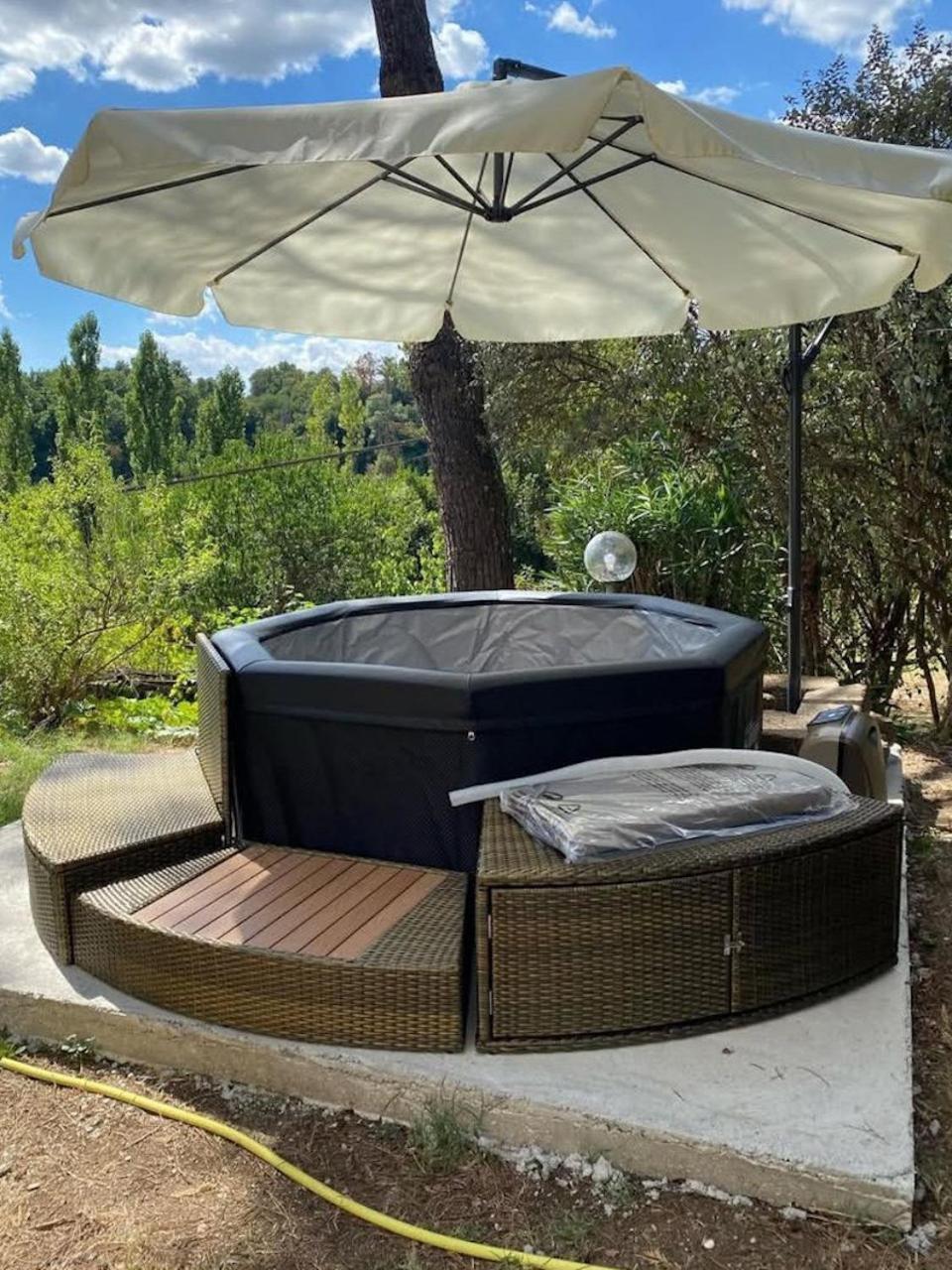 Casale Monte Oliviero Bed and breakfast *